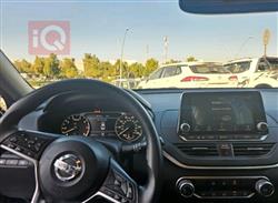 نيسان ألتيما